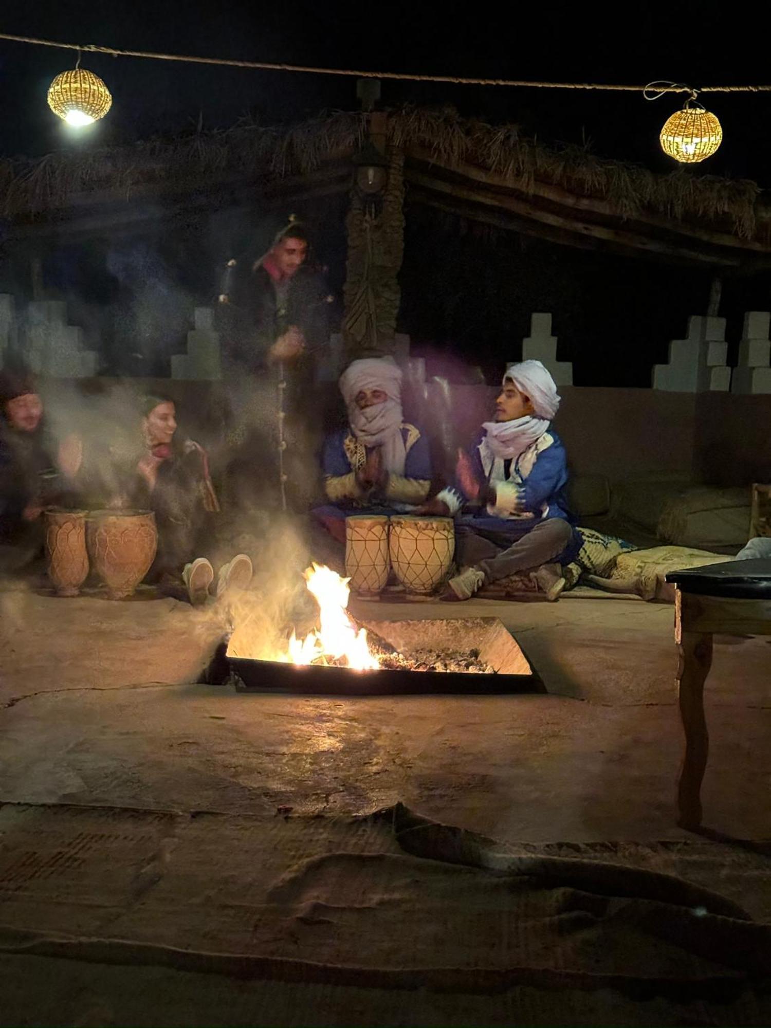 Hotel Authentic Luxury Camp Merzouga Esterno foto